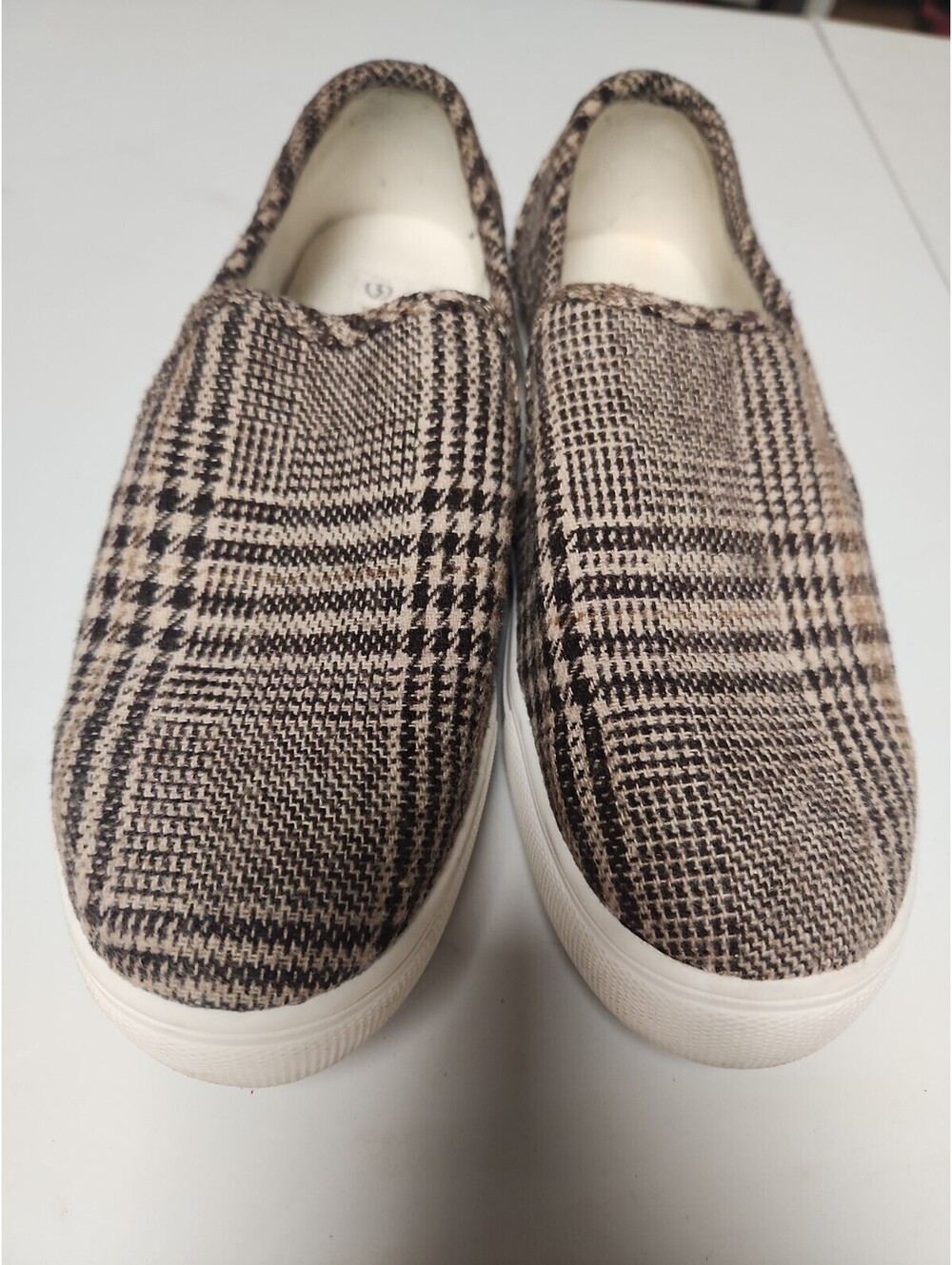 Magellan OutDoors Shoes Loafers Slip Ons Women Size 10B Brown Plaid.